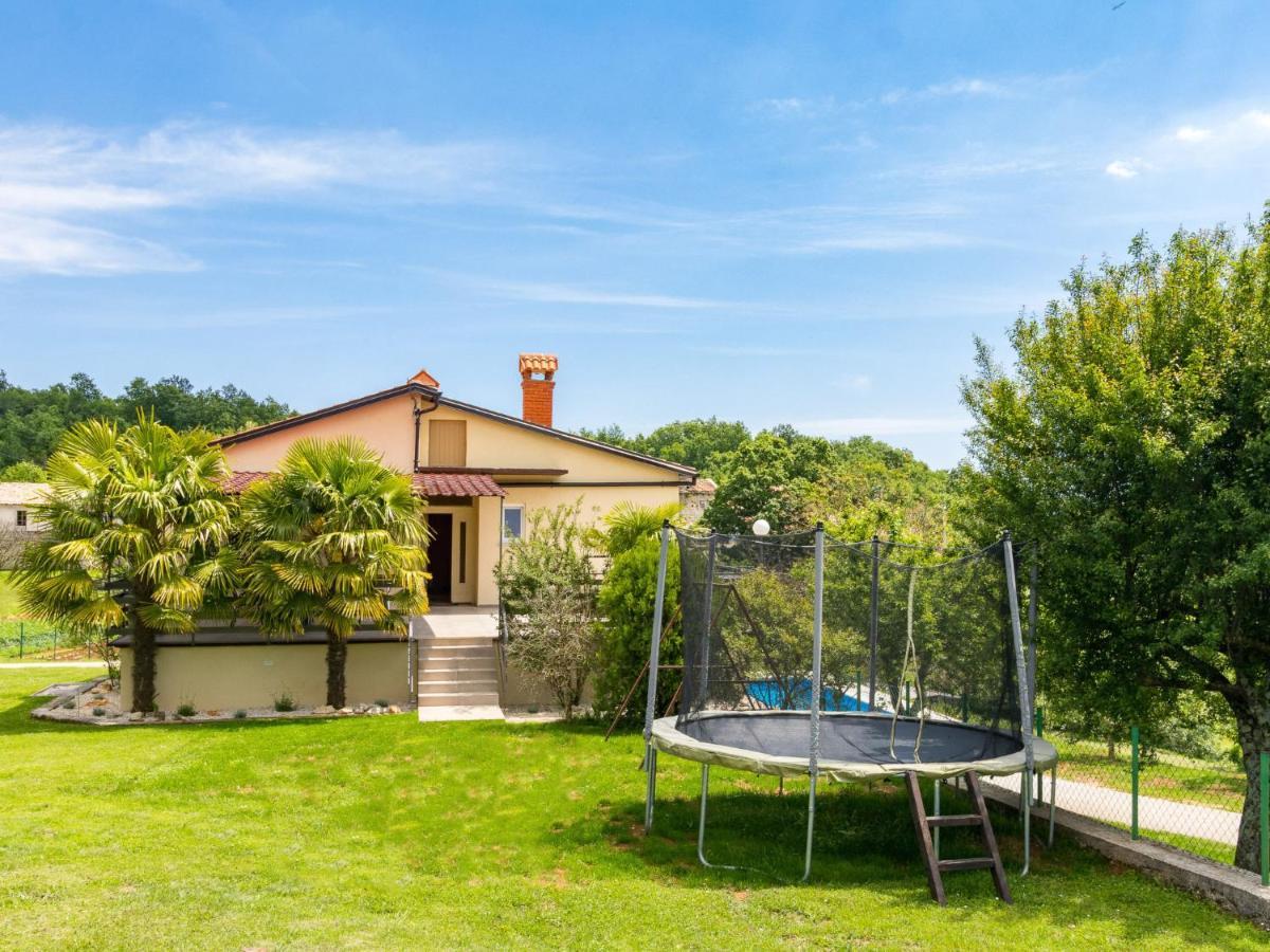 Holiday Home Larisa - Ipc141 By Interhome Pićan エクステリア 写真