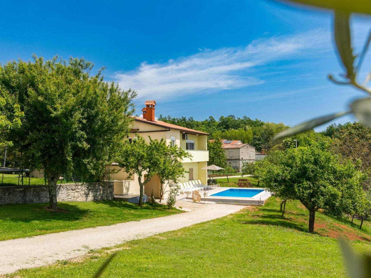 Holiday Home Larisa - Ipc141 By Interhome Pićan エクステリア 写真