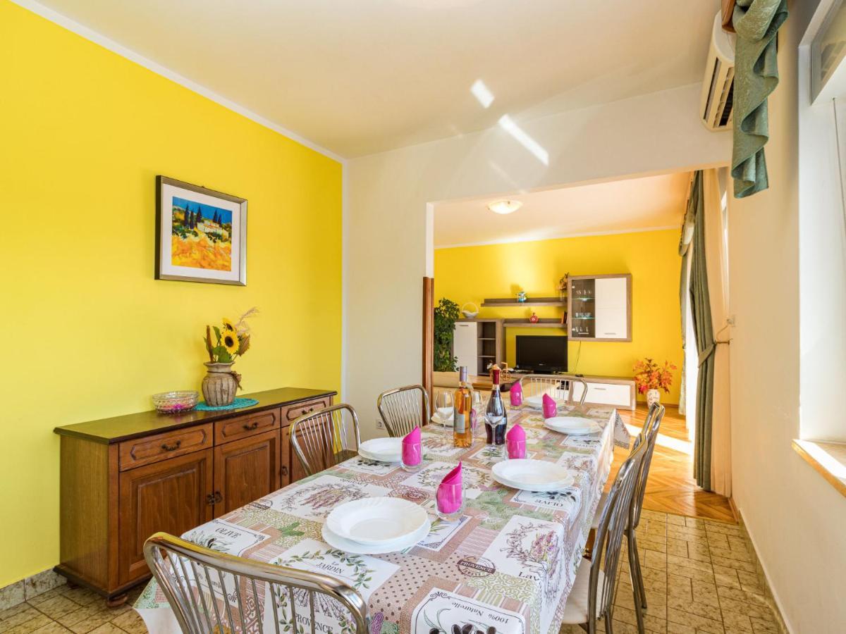 Holiday Home Larisa - Ipc141 By Interhome Pićan エクステリア 写真