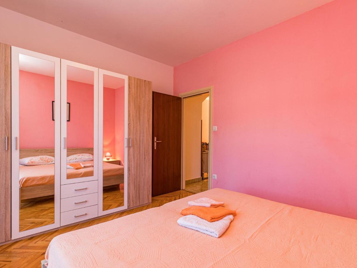 Holiday Home Larisa - Ipc141 By Interhome Pićan エクステリア 写真